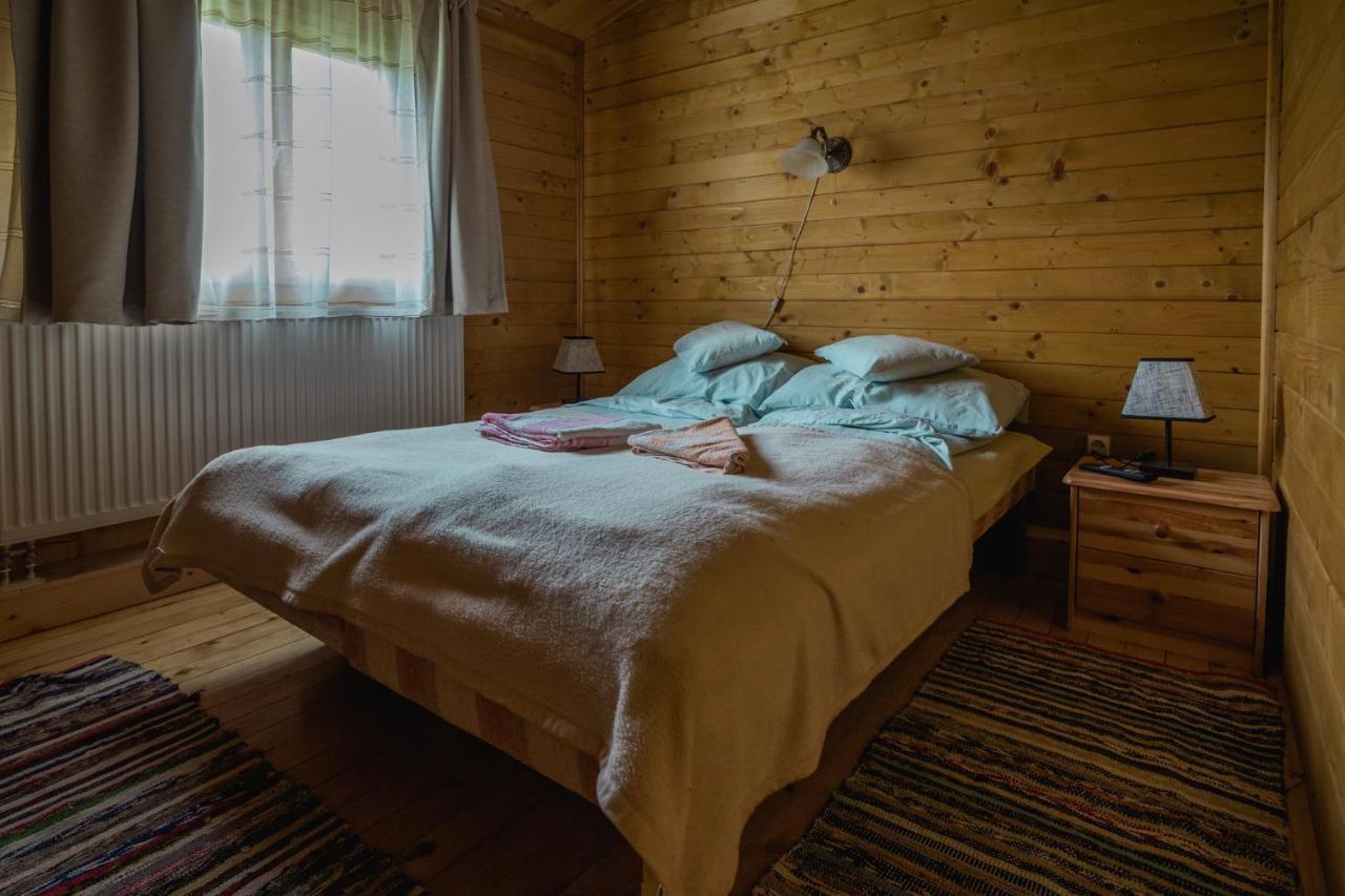 Biotour Camping & Restaurant Ghimeş-Făget Екстериор снимка