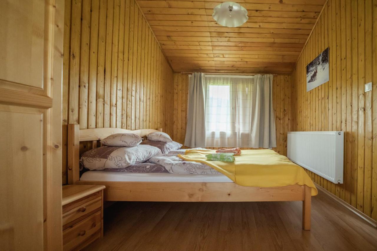 Biotour Camping & Restaurant Ghimeş-Făget Екстериор снимка