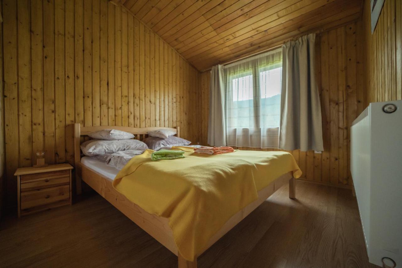 Biotour Camping & Restaurant Ghimeş-Făget Екстериор снимка
