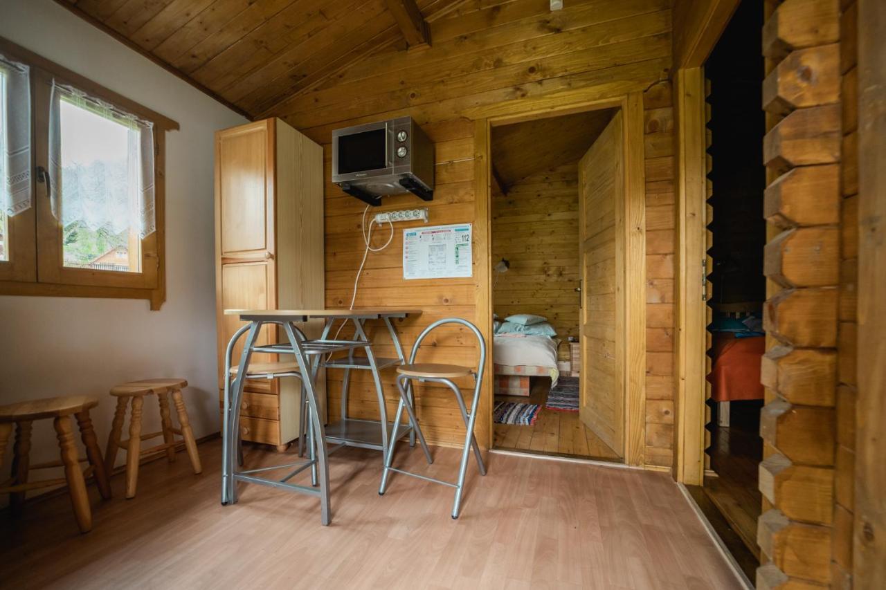 Biotour Camping & Restaurant Ghimeş-Făget Екстериор снимка