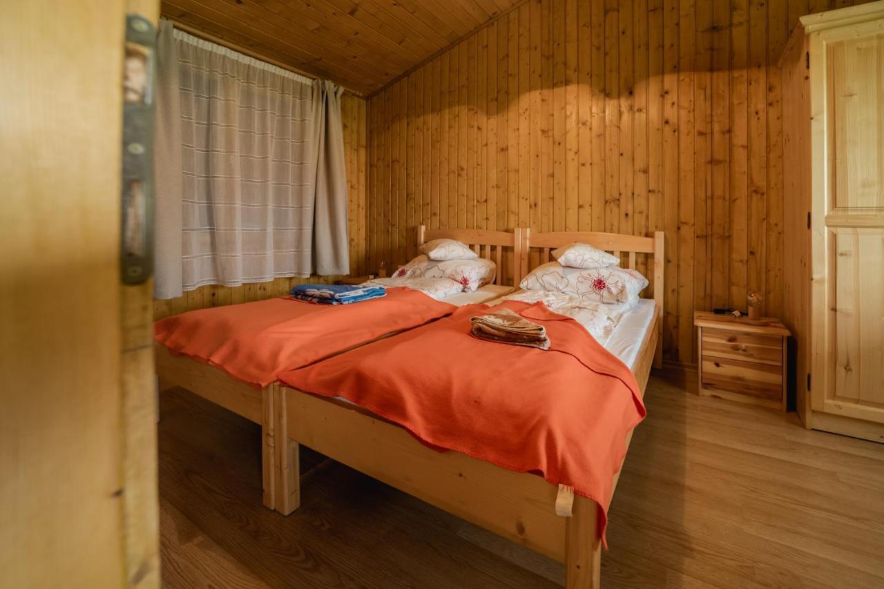 Biotour Camping & Restaurant Ghimeş-Făget Екстериор снимка