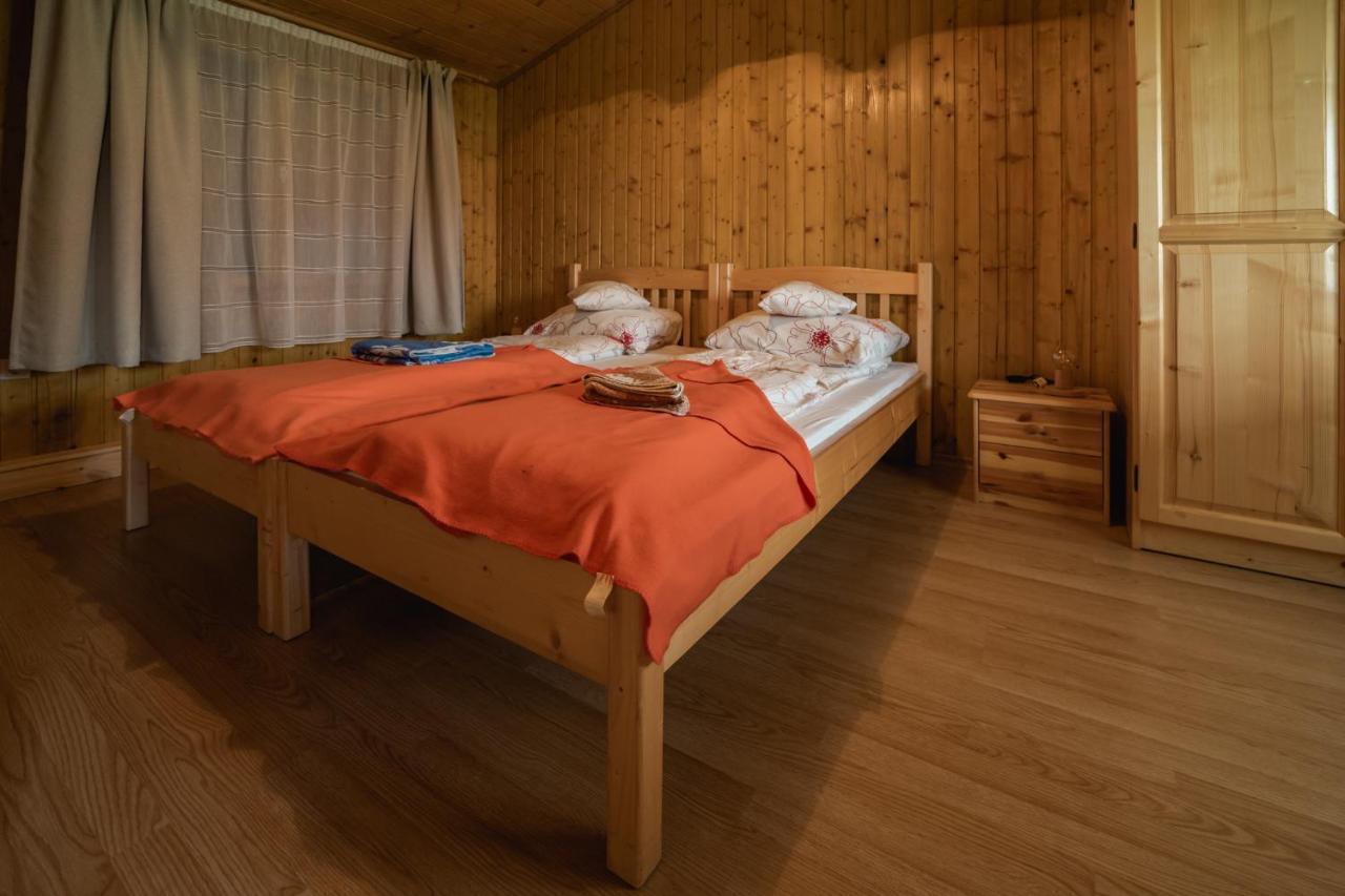 Biotour Camping & Restaurant Ghimeş-Făget Екстериор снимка