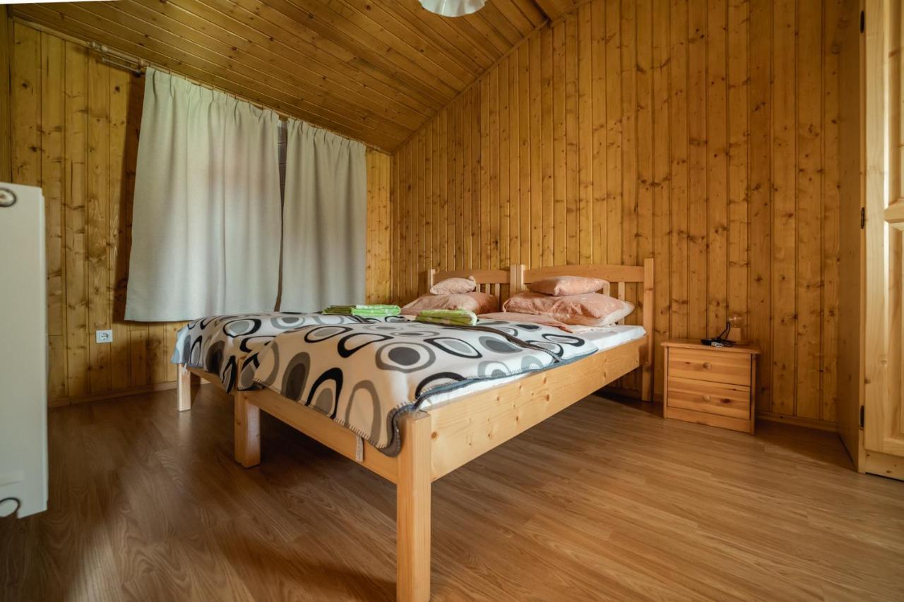 Biotour Camping & Restaurant Ghimeş-Făget Екстериор снимка